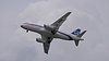 Avión comercial de pasajeros Sukhoi Superjet 100 | Foto de stock