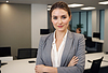 Empresaria de oficina exitosa | Foto de stock
