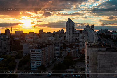 Вечерняя фотография города | Фото большого размера |ID 7033237