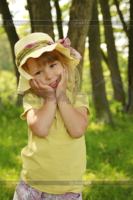 Beautiful little girl in hat on nature | High resolution stock photo |ID 4135077